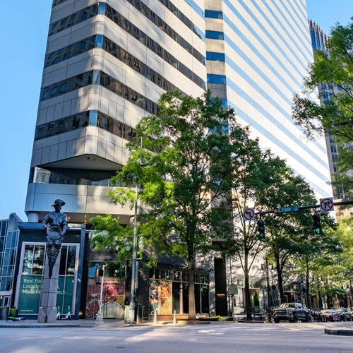 <p>SPECTRUM LEASING ONE INDEPENDENCE CENTER</p> <p>SPECTRUM LEASING ONE INDEPENDENCE CENTER</p>