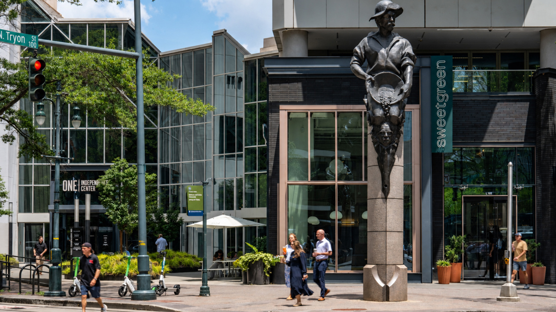 OIC-Plaza2.jpg